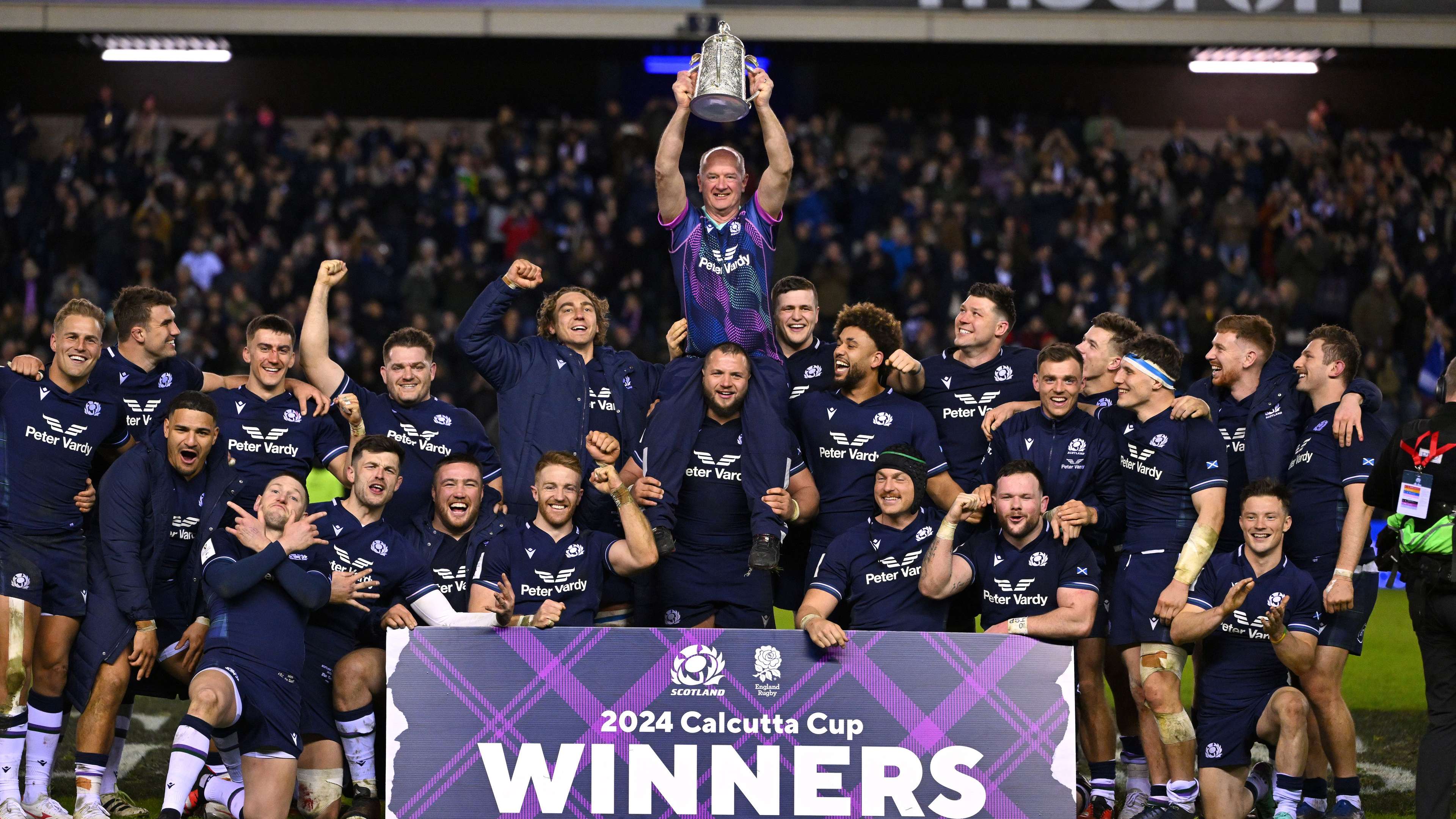 中超战报：最新比赛结果与积分榜动态